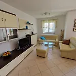 Jozic באסקה
