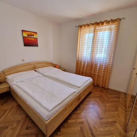 Apartment Jozic *