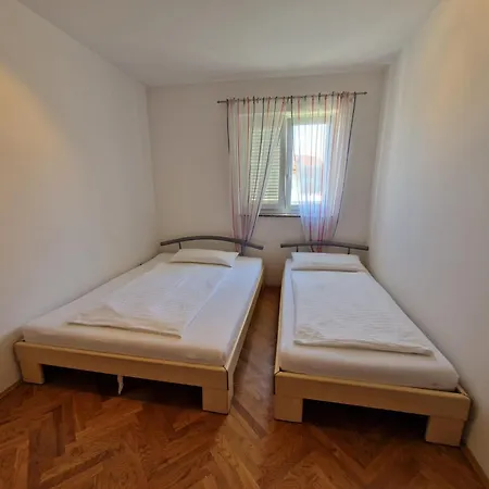 Jozic Lägenhet Baška