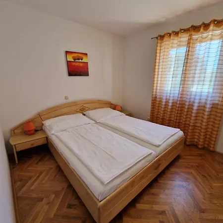 Jozic * Baska (Krk)
