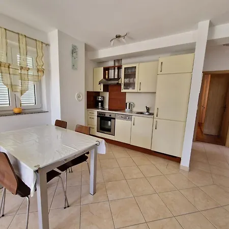 Jozic Apartman Baska (Krk)