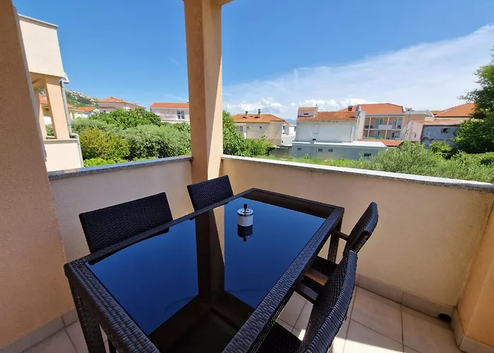 アパート Jozic *