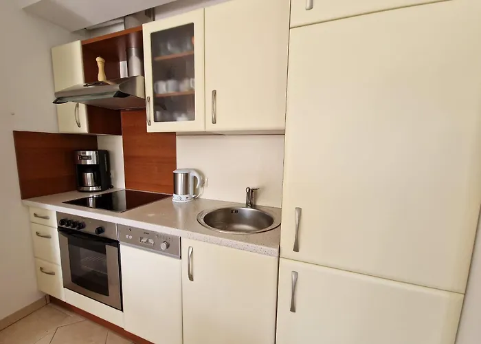 アパート Jozic バスカ